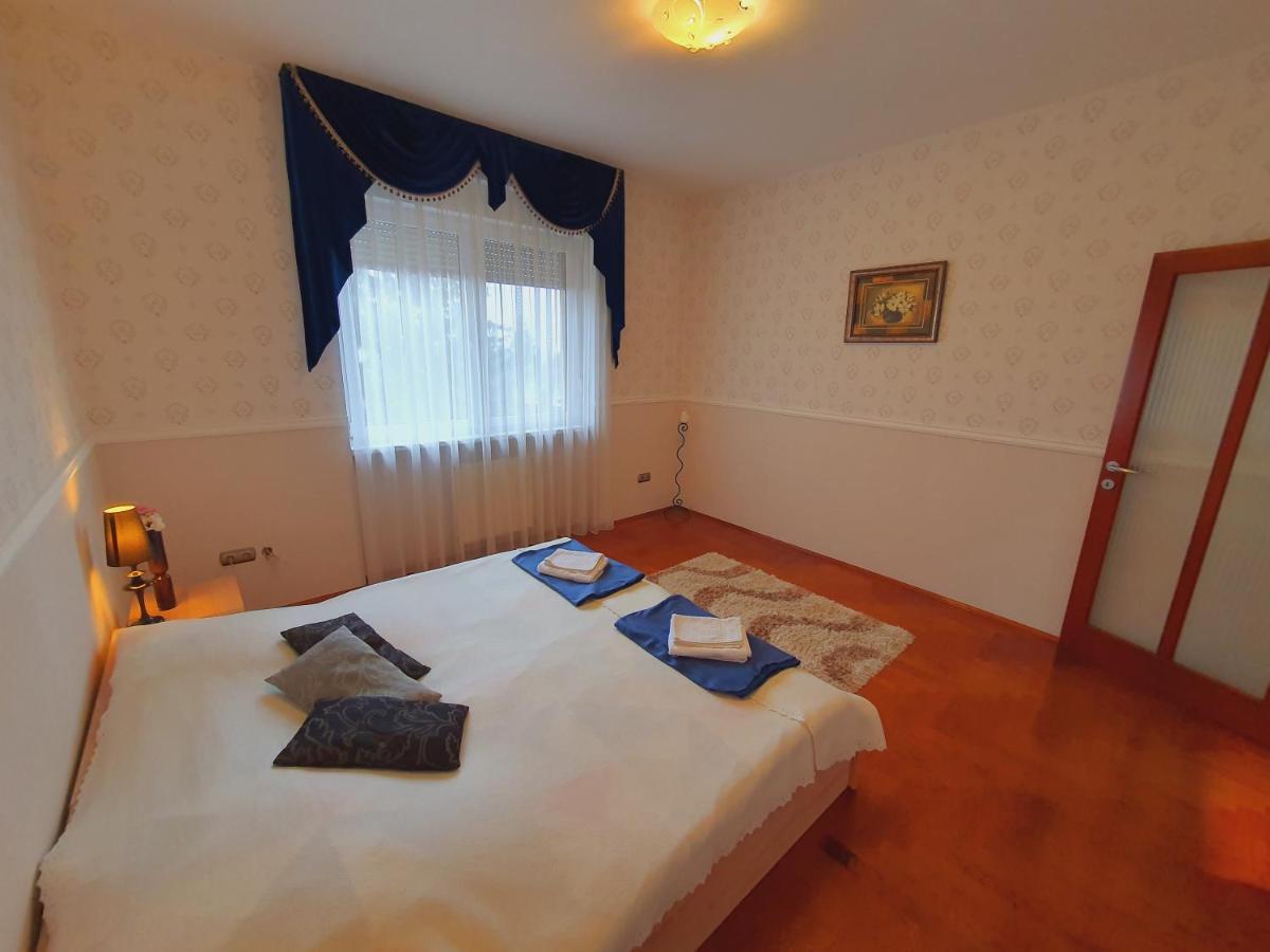 Adel Apartman Miskolc Esterno foto